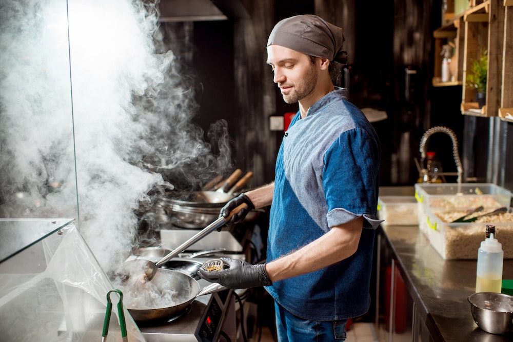 Les ustensiles de cuisine indispensables pour tout cuisinier amateur