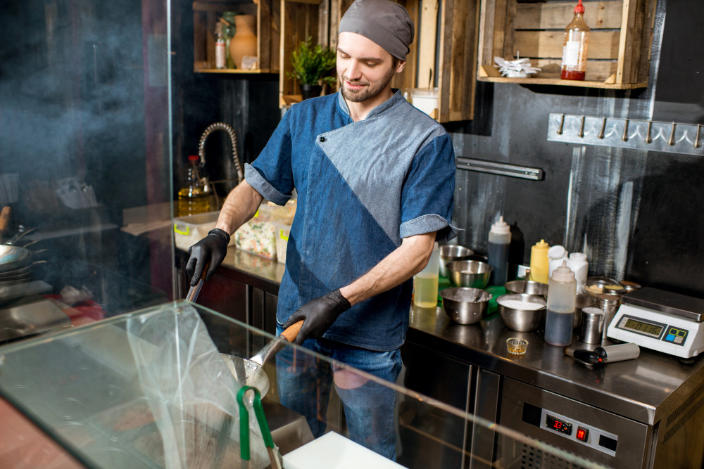 Maîtrisez l'art de la cuisine au wok pour des plats savoureux et rapides